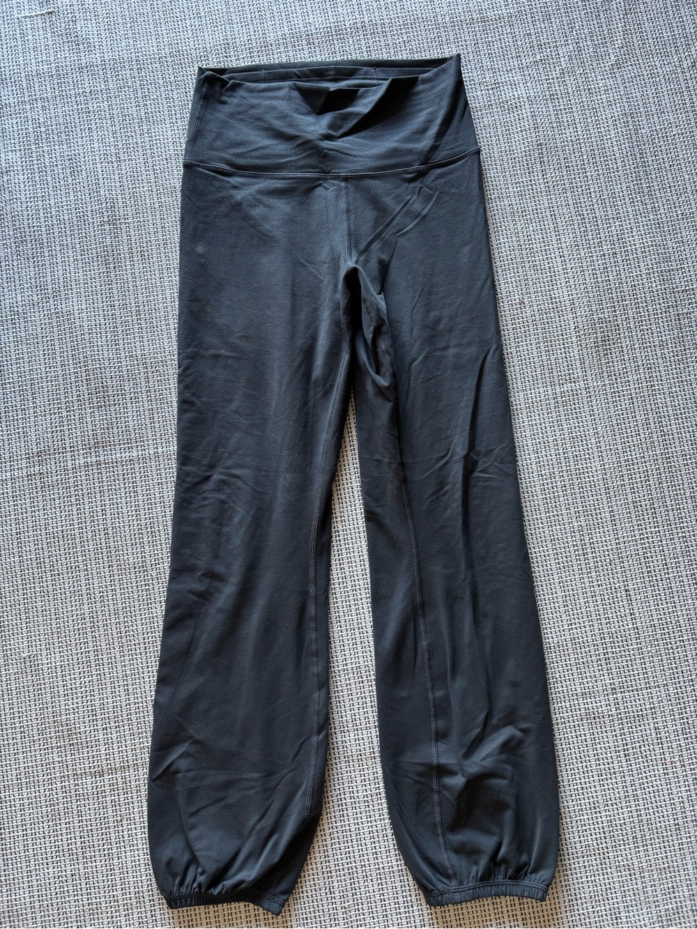 Aerie The Hugger Cinch Leggings in grey